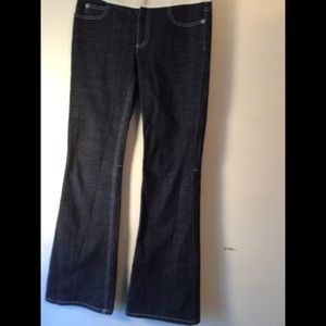 - Alice+Olivia flared jeans with contrast stitch accent  flat waist Sz 2